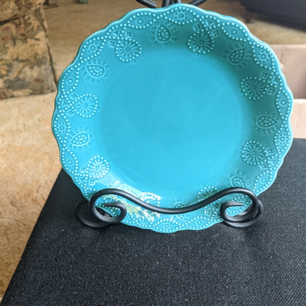 Pioneer Woman plate